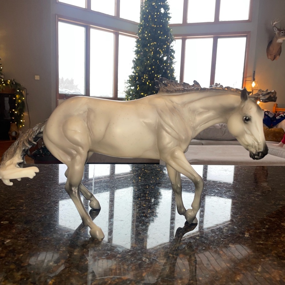 Breyer gray collectable rare horse